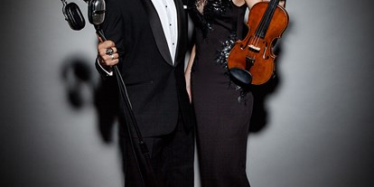 Hochzeitsmusik - Oberbayern - Duo DJ Plus Vocal, Violine & Saxophon Live - Mabea Music